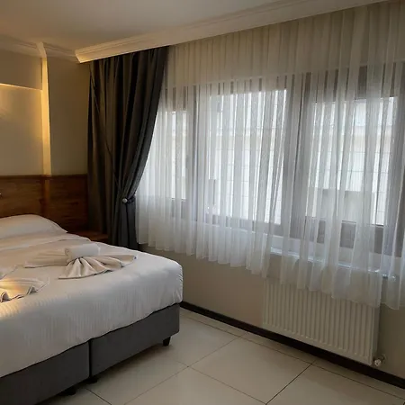 Green Star Pera Hotel Istanbul Exterior photo