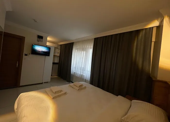Green Star Pera Hotel